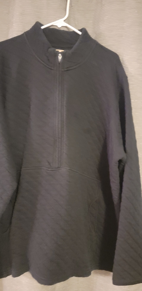 Women's quarter zip pull over